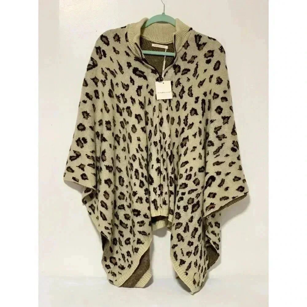 Do Everything In Love Knit Poncho LEOPARD PRINT CARDIGAN FRONT ZIP one size